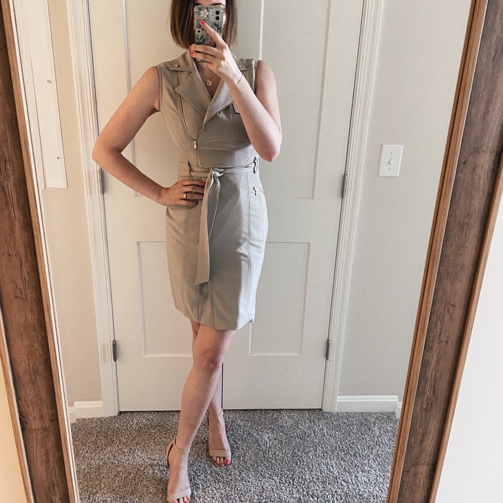 Beige zip-up dress